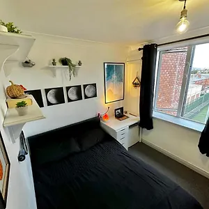 Custom House, 1 Room, 1 Privatunterkunft